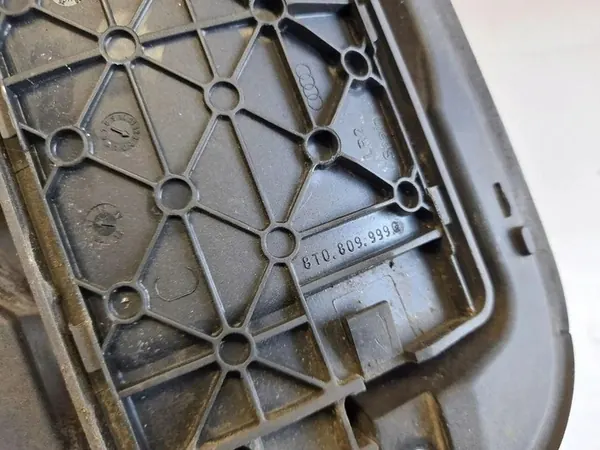 Polttoainesäiliön moottori AUDI A5 SPORTBACK 2.0L 8T0809999G image 4