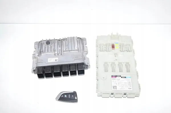 Unité de Commande Moteur BMW 5A0BA28 520d G31 image 2