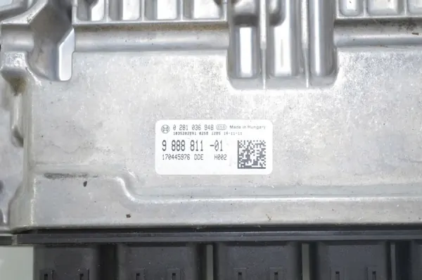 Unité de Commande Moteur BMW 5A0BA28 520d G31 image 10