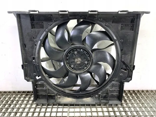Radiatorventilator OEM 8472268 voor BMW G30 2.0 190PK image 2