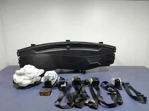 KIA CEED III Armaturenbrett-Konsole OEM Lochow-324927- image 4
