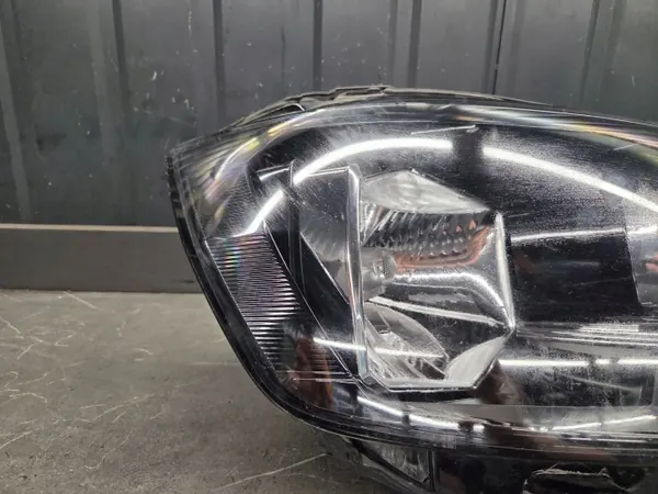 90084427 Farol direito VW Transporter T6 Valeo image 5