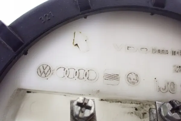 Pompe à carburant OEM 1J0919183C pour VW New Beetle image 8