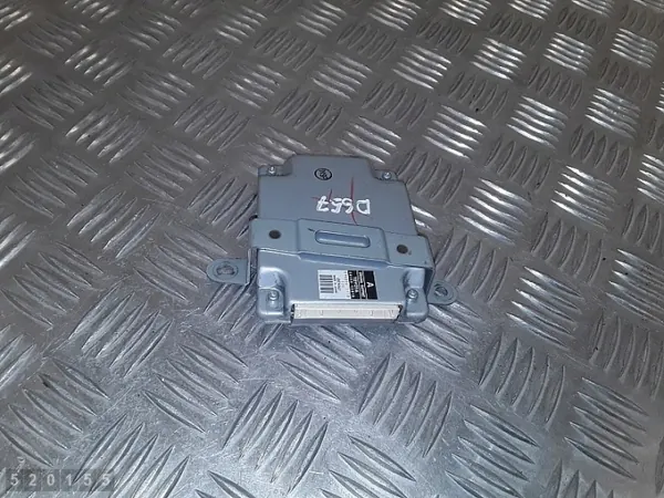 Toyota Yaris ECU OEM 8815052010 - Begagnad image 2