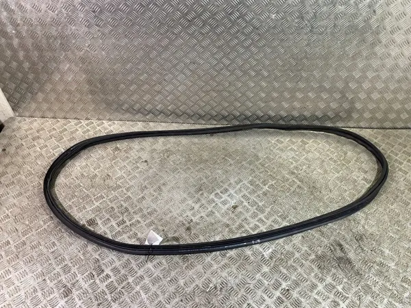 Mercedes Kofferraumdichtung OEM A2537402500 - Gebraucht image 2
