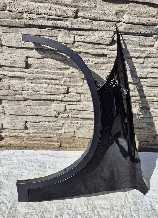 Parafango anteriore BMW X1 F48 + copertura parafango sinistro OEM 7332337 image 4