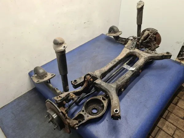 Toyota OE SIMAR-58758 Bakvagnsbalk image 5