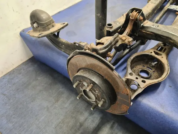 Toyota OE SIMAR-58758 Bakvagnsbalk image 6