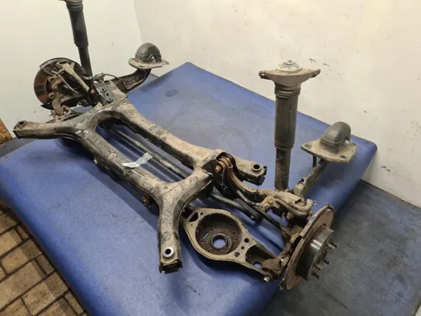Toyota OE SIMAR-58758 Bakvagnsbalk image 7