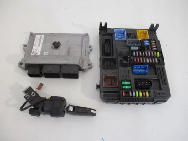Kit de Démarrage Citroen OEM -123ds-d41d8c pour C3 III image 2