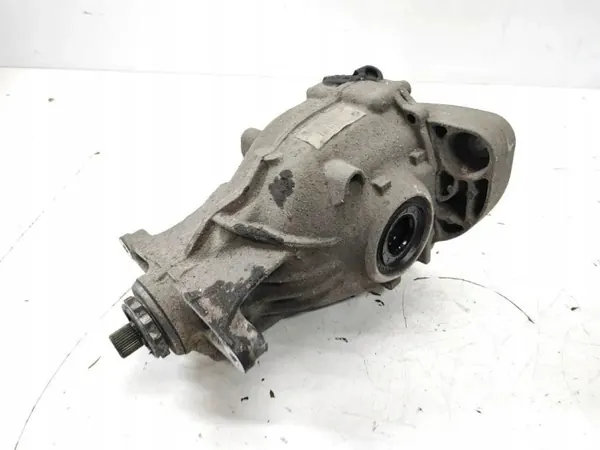 OEM 7584446 Bakaxelns differential för BMW 5GT 520d F07 image 3