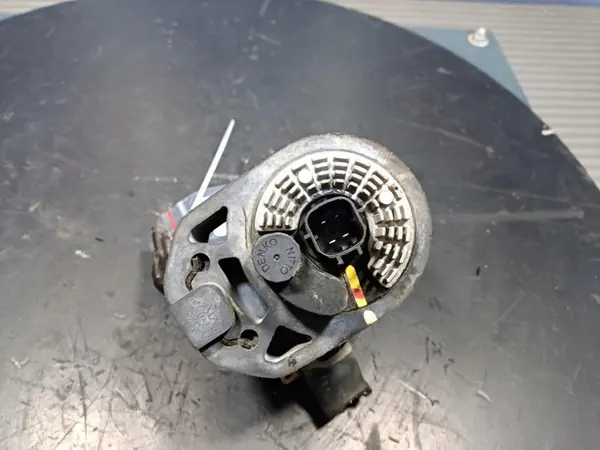 TESLA MODEL S Pompe à Eau Électrique Supplémentaire image 3