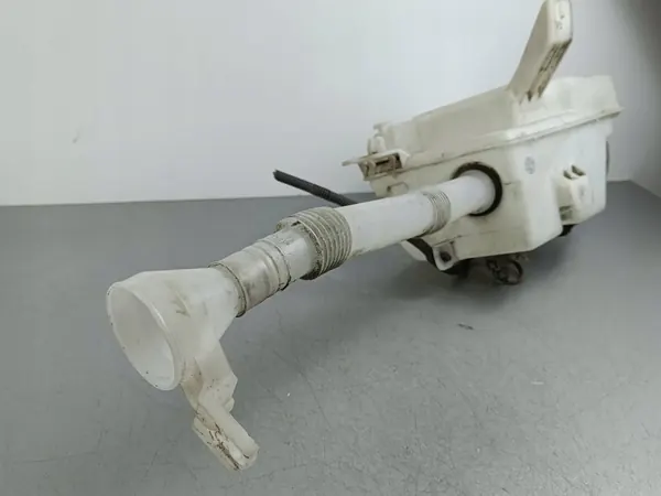 Réservoir de lave-glace Mitsubishi Eclipse Cross 2018 FOB53846 image 3