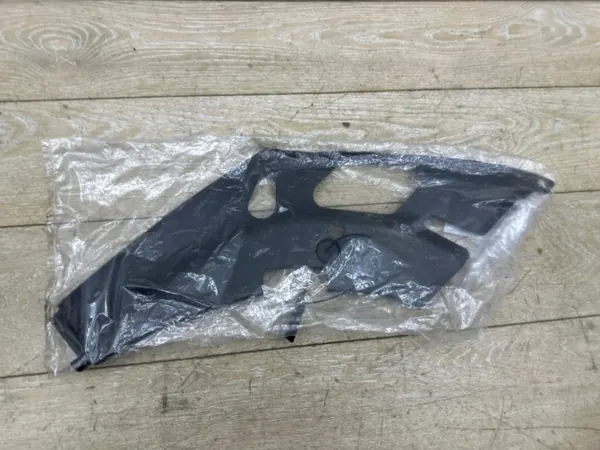 Junta de guardabarros BMW OEM 9883647 Delantero Izquierdo image 2