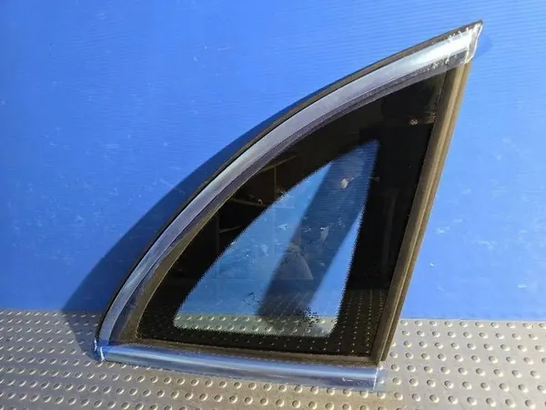 Vitre latérale arrière droite Mercedes-Benz B W247 2025 A2476706601 image 4