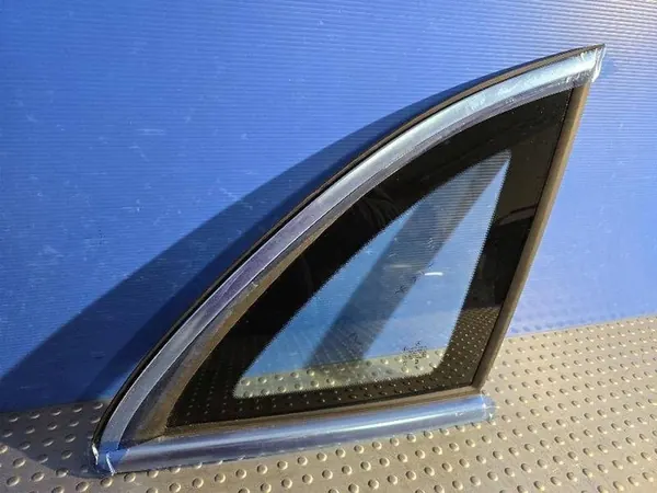 Vitre latérale arrière droite Mercedes-Benz B W247 2025 A2476706601 image 5