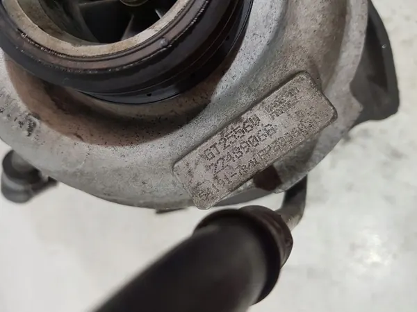 Turbo BMW E39 E38 3.0D M57 GT2556V image 9