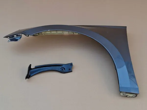 Supporto parafango anteriore sinistro SKODA SUPERB III 3V0821105 image 3