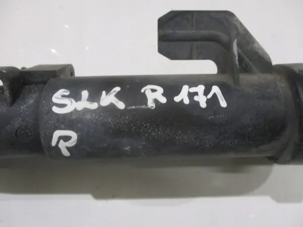 Buse de lave-phare OEM COE548 Droite Mercedes image 3