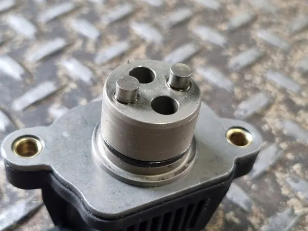 Nockenwellensteuerventil-Satz OEM 04E906048C image 4