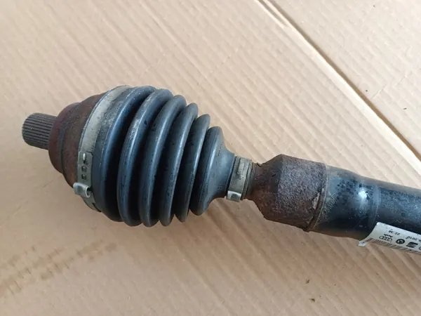 Skoda OE 1K0407272QS höger halvmuff image 3