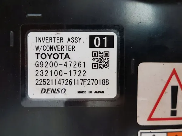 Convertidor Inverter Toyota OEM G920047261 Prius IV image 3