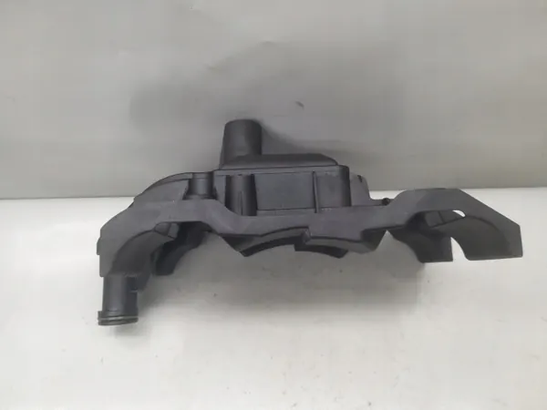 Öljypumpun tiiviste OEM A6511804351 Mercedes C220 W205 image 6