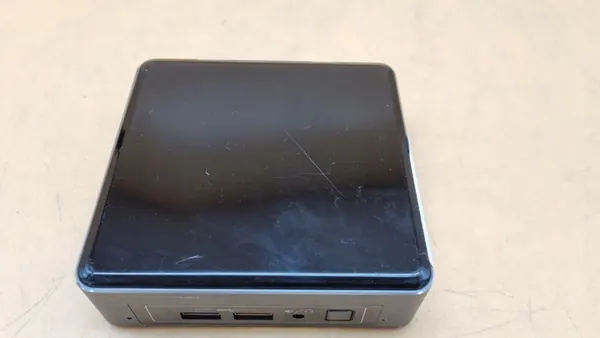 Intel NUC7i5BNB Mini PC i5 7ª Generazione image 6