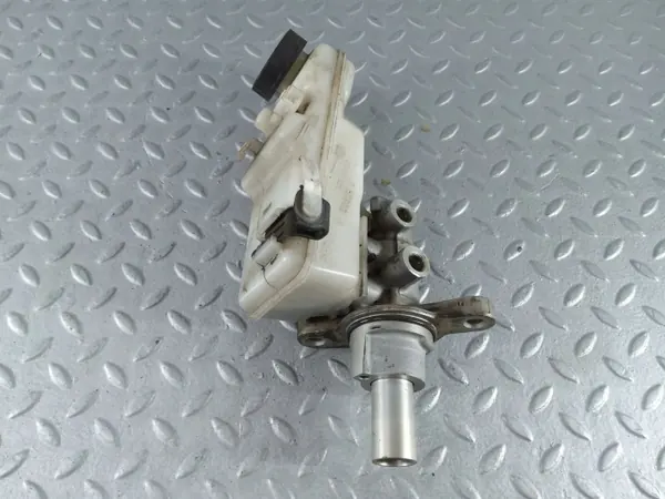 Bremsflüssigkeitsbehälter Toyota Avensis OEM 0204255239 image 4