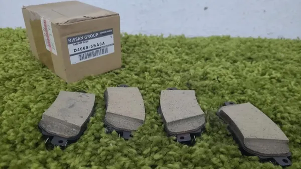 Bremsbeläge Hinten OEM D4060-5SA0A für Nissan image 2