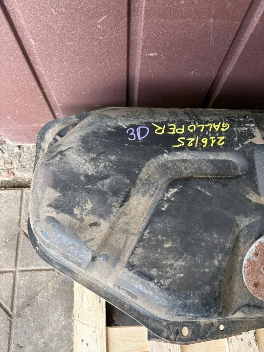 Brandstoftank OEM BAK ZBIORNIK PALIWA HYUNDAI GALLOPER 3 DRZWI KRÓTKI image 3