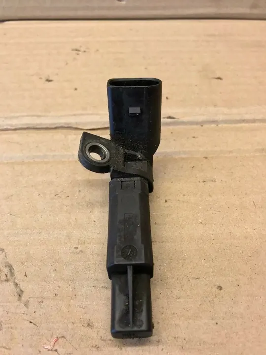 Sensor de posição do virabrequim Volkswagen Polo V 2010 OEM image 3