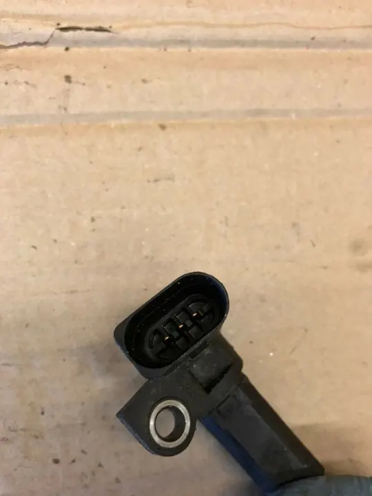 Sensor de posição do virabrequim Volkswagen Polo V 2010 OEM image 5