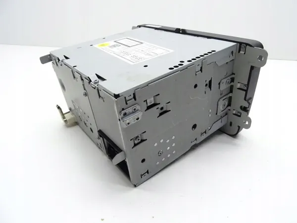 Radio CD OEM 1K0035186AA pour VW Golf VI Passat image 7