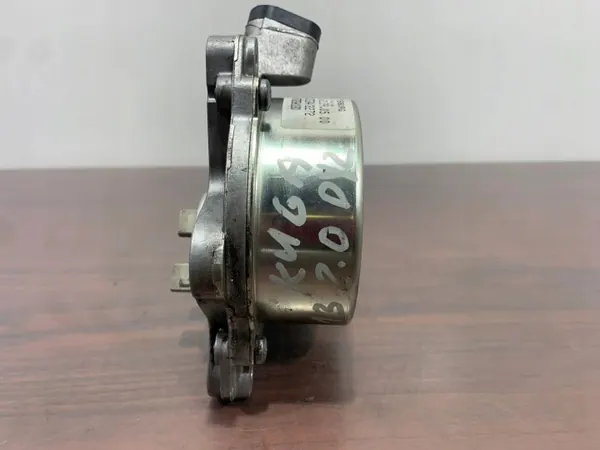 Pompe à vide Ford OEM 70213990500 - Occasion image 3