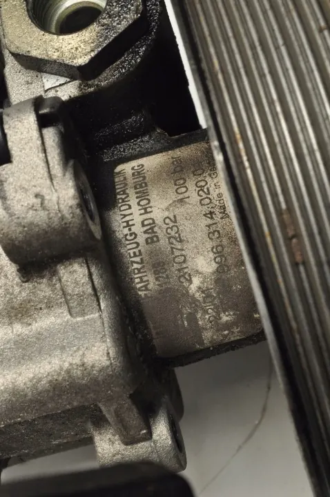 Porsche ohjauspumppu OEM 99631422002 image 4