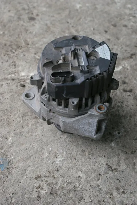 Vaihtovirtageneraattori Mercedes Actros Axor Atego, A0131547802 image 2