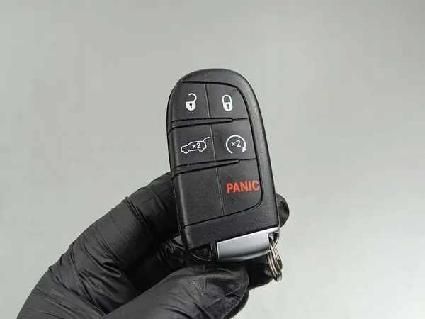 Clé ou carte Jeep Grand Cherokee 2021 FOB46182 image 1