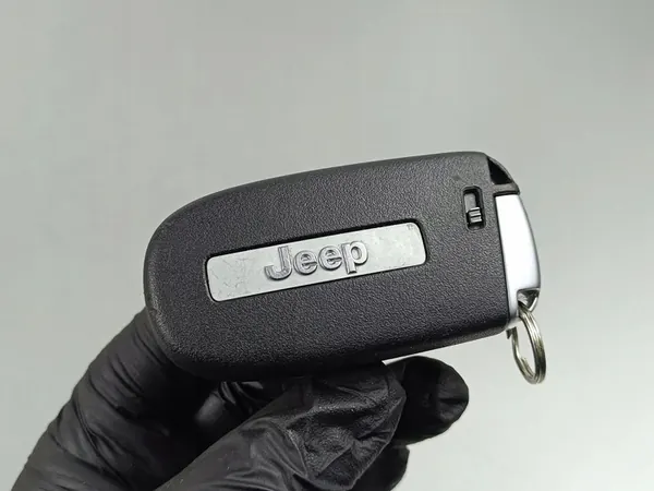 Clé ou carte Jeep Grand Cherokee 2021 FOB46182 image 3