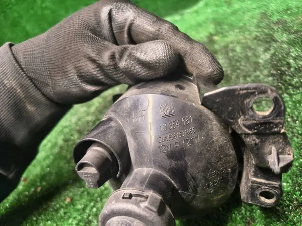 Pisca direito OEM 13354581 para Opel Adam image 4