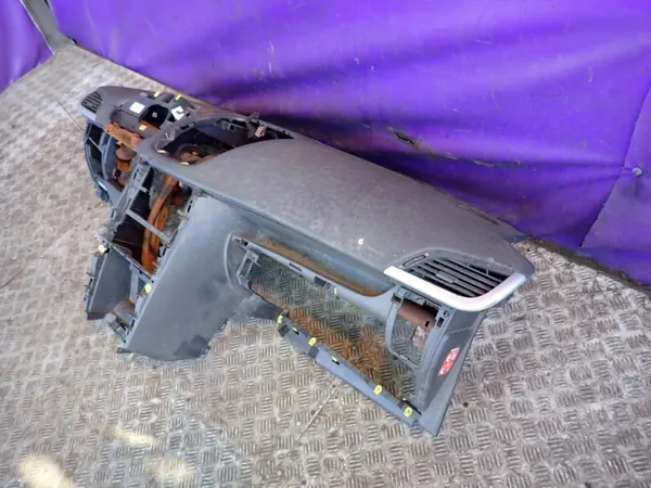 Dashboard OEM Zawada-324124- voor Peugeot 207 5D 06-09 image 3