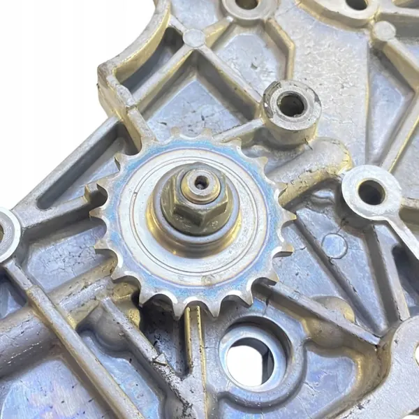 Peça de motor JUT161275 para KIA Sorento - Usada image 6
