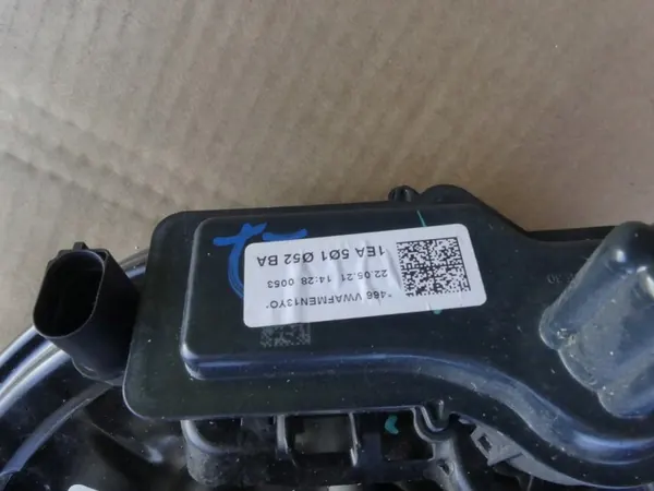 OEM 1EA609076 Remmotor Rechts Achter VW ID.4 image 6