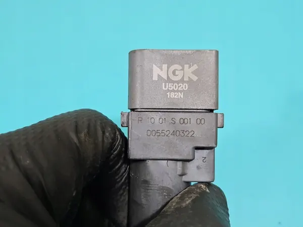 Zündspule Porsche Cayenne 955 I 02-10 U5020 3.2 V6 image 4