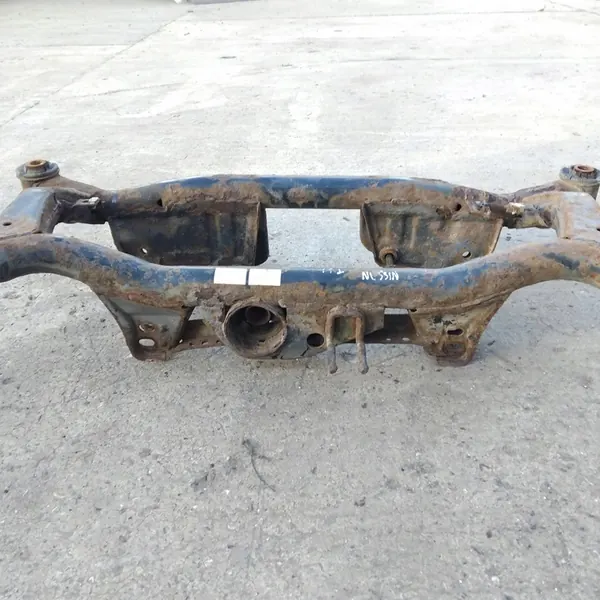 NISSAN X-TRAIL I T30 CHÂSSIS ARRIÈRE 4x4 OEM 55400-8H700 image 3