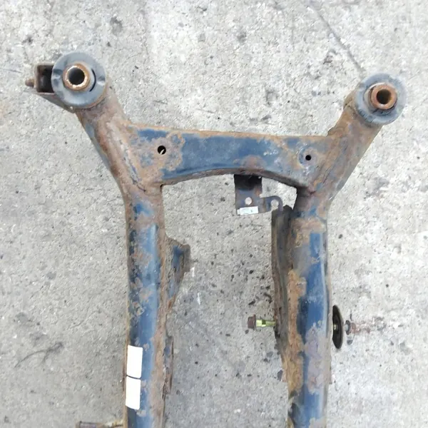 NISSAN X-TRAIL I T30 CHÂSSIS ARRIÈRE 4x4 OEM 55400-8H700 image 6