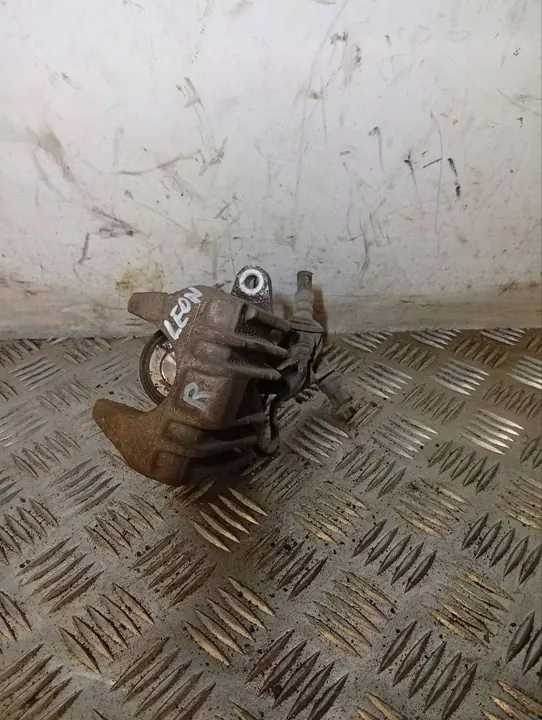 Hinterer rechter Bremssattel Seat Leon (1P) 2008 OEM 1K0615423A image 3