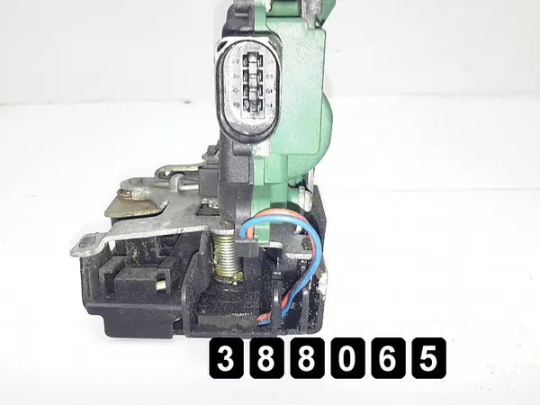 Rechte Vordertürschloss SKODA SUPERB I 3B0837868 image 2