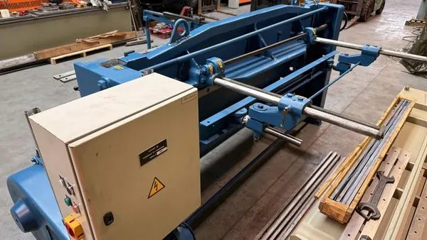 Mechanische schaar voor plaat 2050 x 4 mm image 10