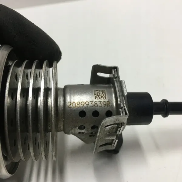 Inyector AdBlue OEM 208993839R para Trafic III 1.6 DCI image 8